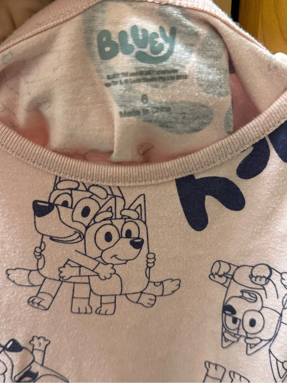 Disney Girls tshirts bundle sizes (5-6)